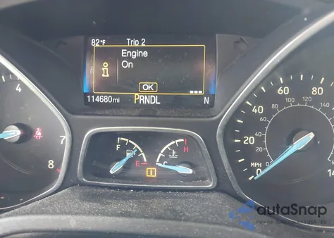 2016 Ford Focus Se z USA, uszkodzony, nr VIN 1FADP3F21GL207860